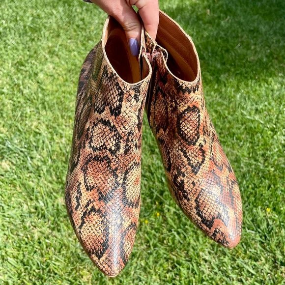 NEVER WORN Faux Snakeskin Ankle Heel Boots - Picture 1 of 4